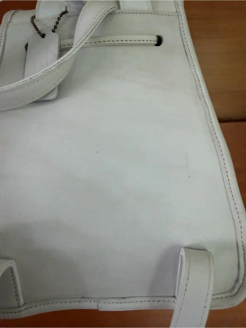 Vintage Coach 1996 White Daypack 9960 with Brass Hardware GUC